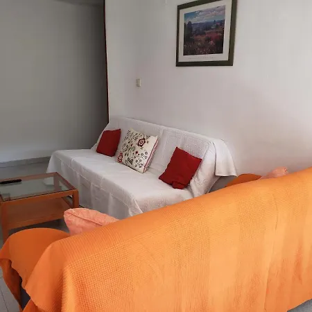Apart.3 Habit.mar-mont. Ac-terraza-ascensor-parking * Calella
